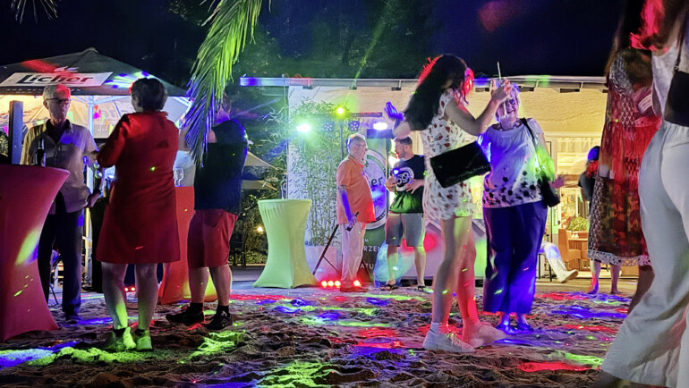 Tropical Night mit neuem Fun-Turnier