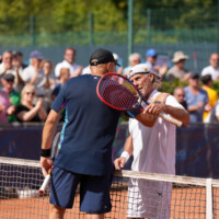 Konstantinos Effraimoglou (Ober-Mörler TC) gewinnt gegen Johnny Goudenbour (TC RW Hangelar) und damit die Meisterschaft, Deutsche Tennis Mannschaftsmeisterschaft 2025 Herren 60, Ober-Mörlen, Ober-Mörler TC, 07.09.25